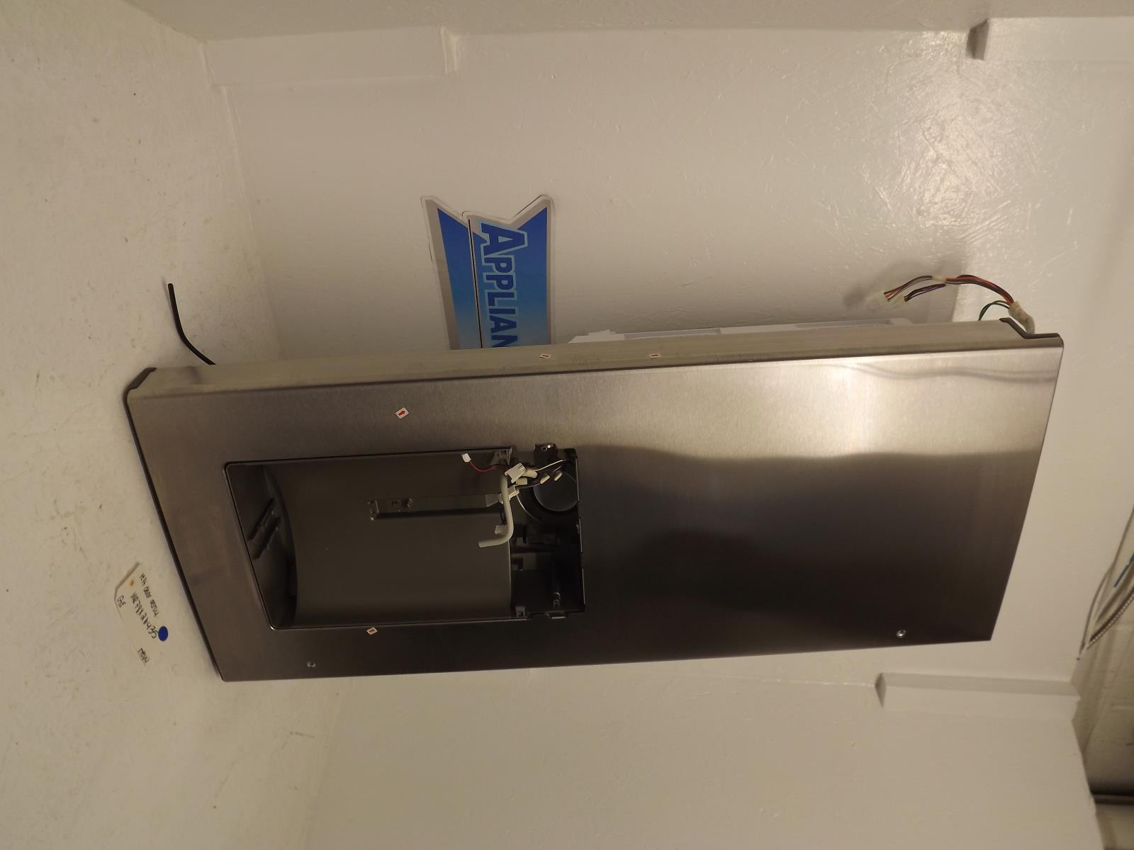 GE Refrigerator WR78X26435 Left Door Assembly New GE Refrigerator WR78X26435 Left Door Assembly New
